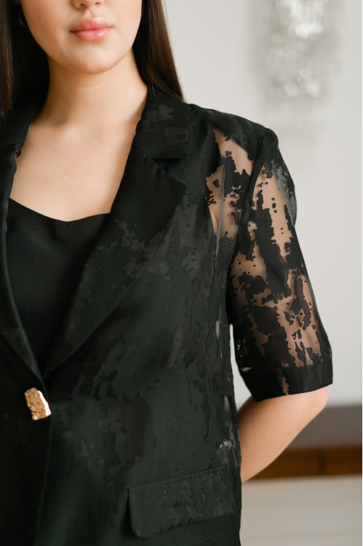 Костюм 3-ка с полупрозрачным жакетом